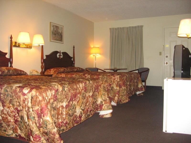 Motel Old 2*